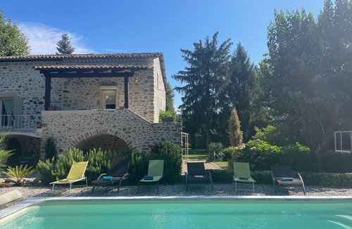 Aubenas House | Charming gîtes 320m2 for up to 22 people +heated pool 300m from the Ardèche river