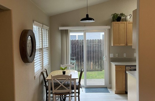 Folsom House | Charming home located in the Historic District of Folsom .