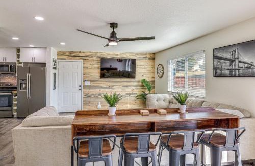 Kingman House | Charming Kingman Casita < 1 Mi to Route 66!