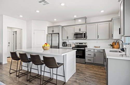 Elk Grove House | Charming new 3-bedroom house in Elk Grove with AC, WiFi, EV Charging, ROKU