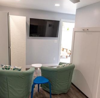 Bay Park House | Charming Private Mission Bay Studio 2