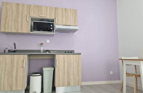 Bourgueil Apartment | Charming studio Bourgueil center