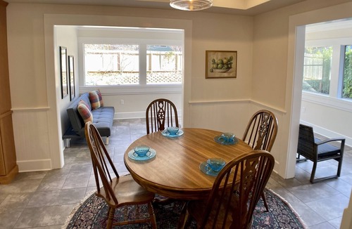 Nevada City House | Charming Victorian Cottage with pool! Walk to downtown Nevada City!