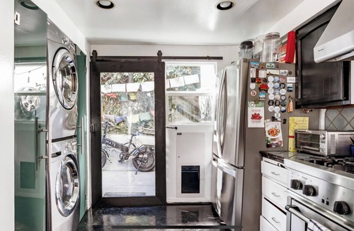 Silver Lake House | Chic yoga villa with saltwater pool and views on silverlake sunset junction