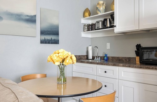 Citrus Heights Apartment | Citrus Heights Studio - Private Entry - Parking