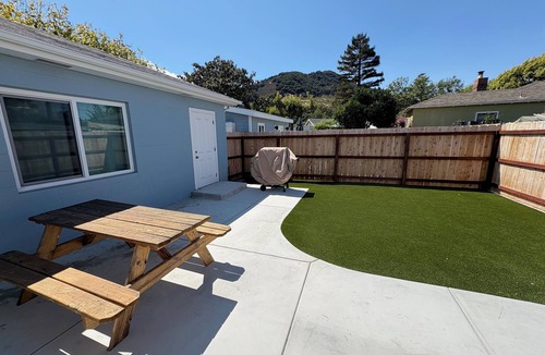 San Luis Obispo House | Classic Downtown SLO Home close to downtown, hiking, & Cal Poly!