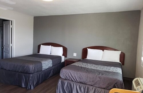 El Centro Hotel | Classic Inn & Suites