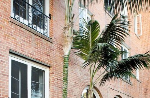 Wilshire Montana House | Classic King at Palihouse Santa Monica, Walk to Venice Beach Boardwalk!