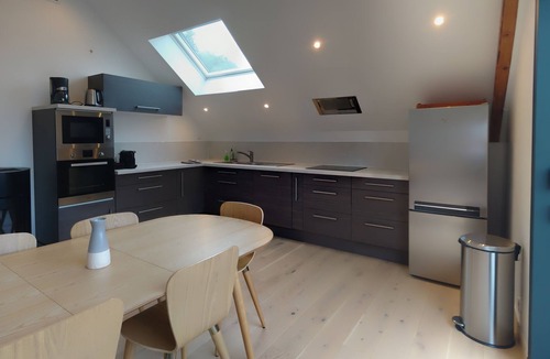 Sainte-Helene-du-Lac House | Clear, spacious and cozy cottage with views of the Chartreuse Massif