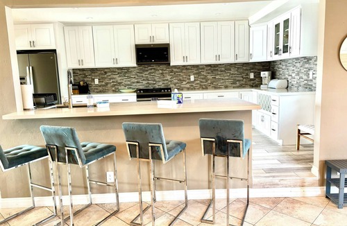 Carlsbad Village House | Coastal Carlsbad Retreat on Lagoon with Ocean View.