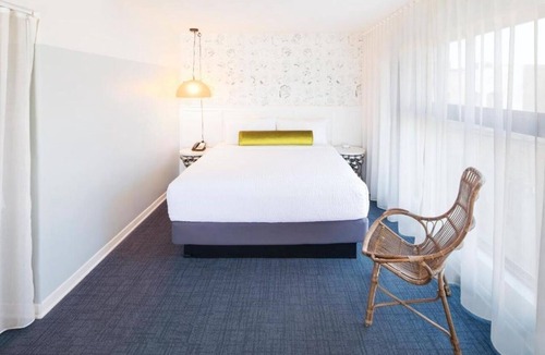 Venice Hotel | Coastal Charm Meets Comfort: 2 Rooms w/Private Balconies = Breakfast included