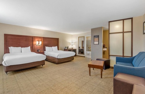 Blythe Hotel | Comfort Suites Blythe