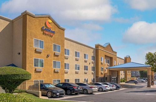 Victorville Hotel | Comfort Suites Victorville-Hesperia