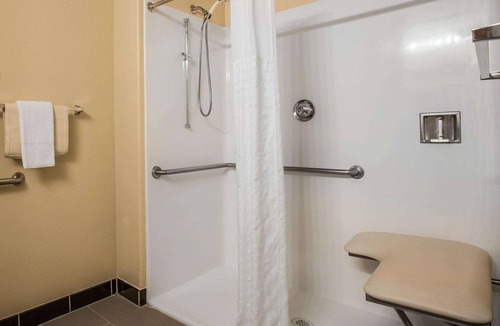 Victorville Hotel | Comfort Suites Victorville-Hesperia