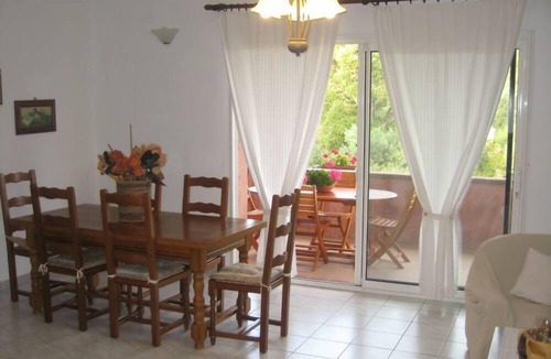 Lecci House | Comfortable and spacious house 10 minutes from the beach in San Cipriano