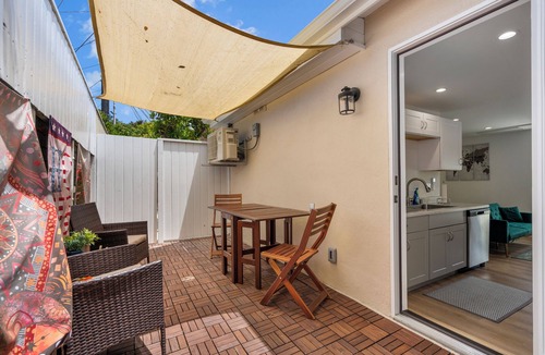 Torrance Cottage | Comfortable cottage 1 mile from the beach