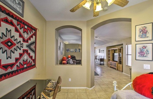 San Tan Valley House | Comfortable Phoenix Area Home on Golf Course!