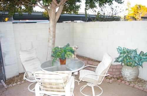 Tempe Condo | Comfortable Quiet Condo With Open Floor Plan In Tempe