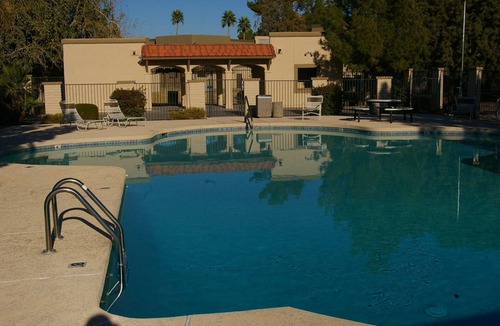 Tempe Condo | Comfortable Quiet Condo With Open Floor Plan In Tempe