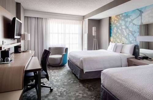 Emeryville Hotel | Comfortable Stay, Convenient Location! Pet-Friendly, Short Drive to Fox Theater!