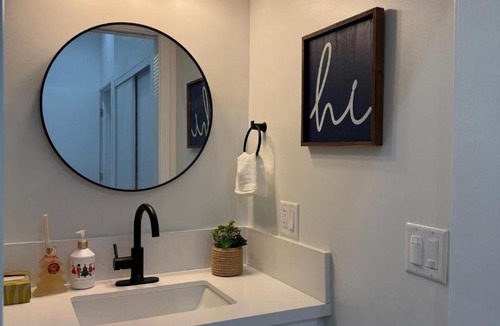 Temple City Apartment | Comfy & calm rooms near I-10, Temple city