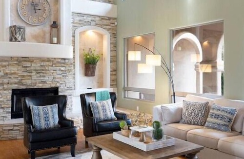 East Mesa House | Comfy & Clean Vacation Home with Amazing Views
