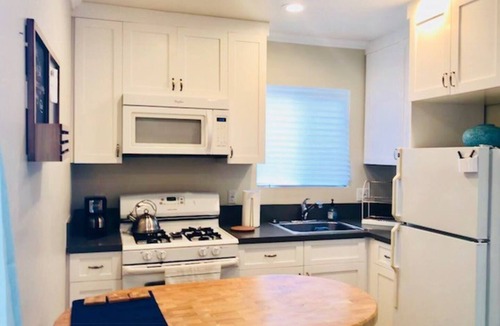 Culver City House | Complete guest - Modern Place near LAX