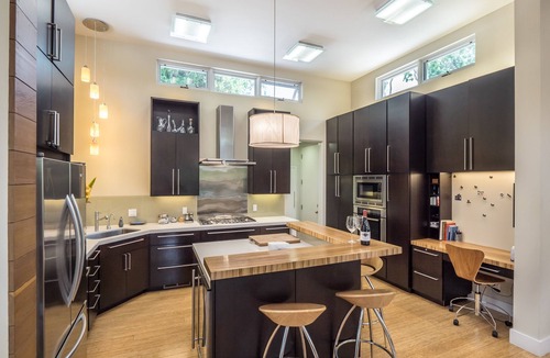 Duveneck - St. Francis House | Contemporary Palo Alto Home Convenient to Silicon Valley