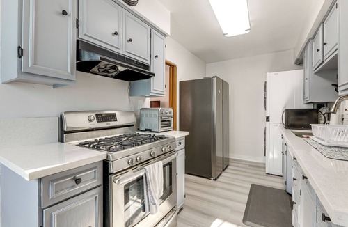 Park Mesa Heights House | Convenient Home, 9 Mi to Downtown Los Angeles!