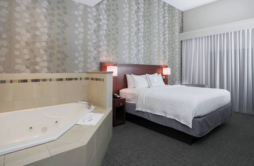 Chico Hotel | Courtyard by Marriott Chico
