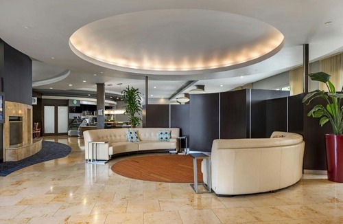 Sacramento Hotel | Courtyard by Marriott Sacramento Cal Expo