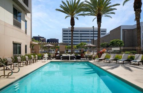 Santa Ana Hotel | Courtyard by Marriott Santa Ana Orange County
