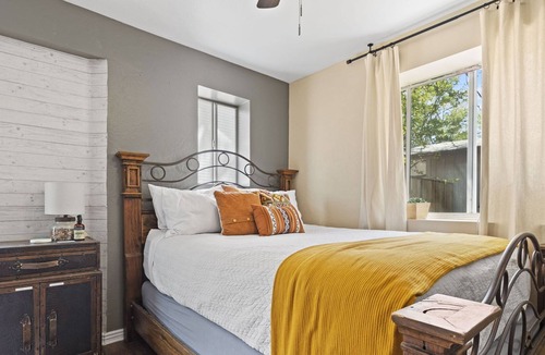 Prescott Cottage | Cowboy Cottage|Dog-Friendly|Prescott AZ|Sleeps 3