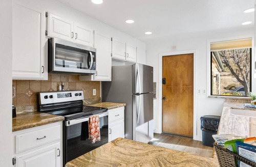 Hidden Valley Ranch House | Coyote Vacation Rental | 3-BR House on Coyote Dr, Prescott | mins to DT Patio Pool Tennis