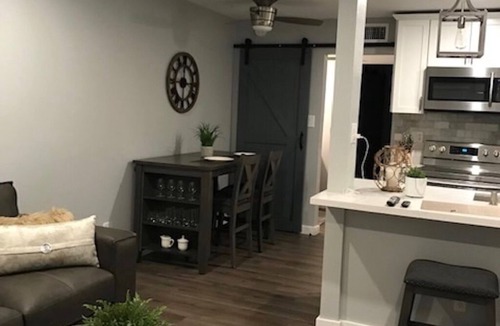 South Scottsdale Condo | Cozy 1-Bedroom 1-Bath condo in lovely Scottsdale