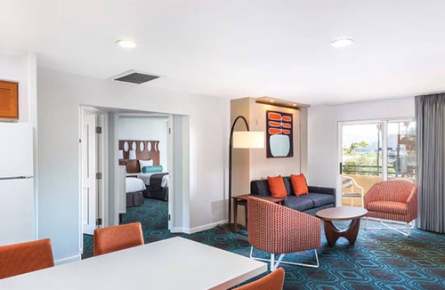 Old Las Palmas Condo | Cozy 1-bedroom condo with fitness room, WiFi in welcoming Palm Springs