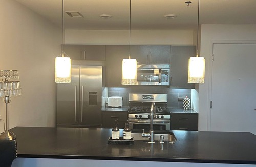 Playa Vista Condo | Cozy 1-bedroom condo loft with fitness room, AC in awesome LA/LAX/Beach