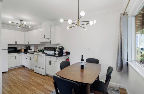 Pacifica Apartment | Cozy 2-Bedroom Retreat in Pacifica