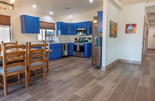 Cornville House | Cozy Dark Sky Retreat Near Sedona Hot Tub, Sauna & Views