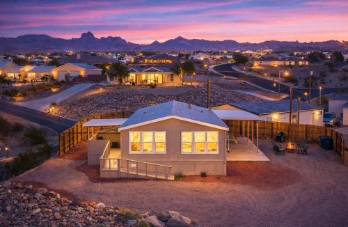 Sunridge Estates House | Cozy Desert home, Stunning Views, Peaceful Vibes Near Laughlin