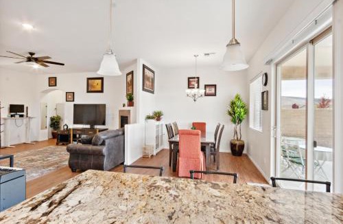 Granville House | Cozy Granville Retreat with Modern Amenities, nearby Scenic Trails & Pristine Lakes of Prescott home