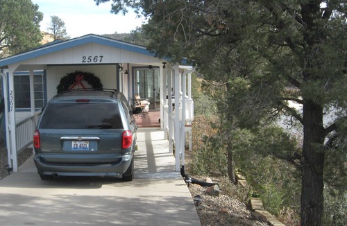 Prescott House | Cozy home tucked in high on Canyon Wall with spectacular views
