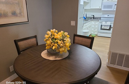 Racquet Club West Apartment | Cozy Place in Lovely Palm Springs with AC, WiFi, close proximity to downtown