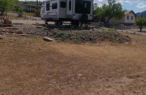 Black Canyon City House | Cozy RV in Amazing Black Canyon City with AC