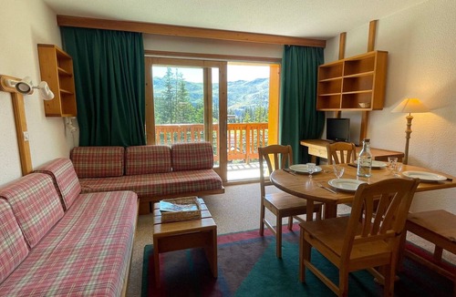 Meribel Apartment | Cozy studio for 4 in Méribel Altiport, ski-in/ski-out