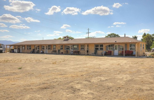 New Cuyama Apartment | Cuyama Dew Drop Inn HWY 166 updated apartment unit 3