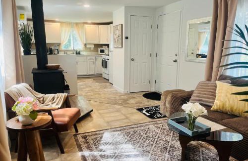 Cromberg House | Dafna, Unit 3 - Two Bedroom, One Bath