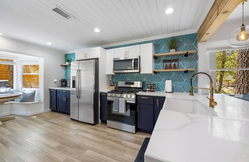 Mountain Club House | Darling Craftsman