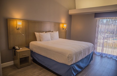 South Fair Oaks Hotel | Days Inn by Wyndham Redwood City