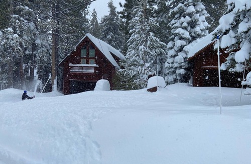 Truckee Apartment | Delightful Donner Studio - newly redesigned 720 sq. ft. studio in Truckee, CA